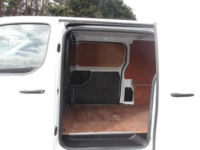2020 Vauxhall Vivaro 2900 1.5D 100Ps Dynamic H1 Van (DL70DYG) Image 15