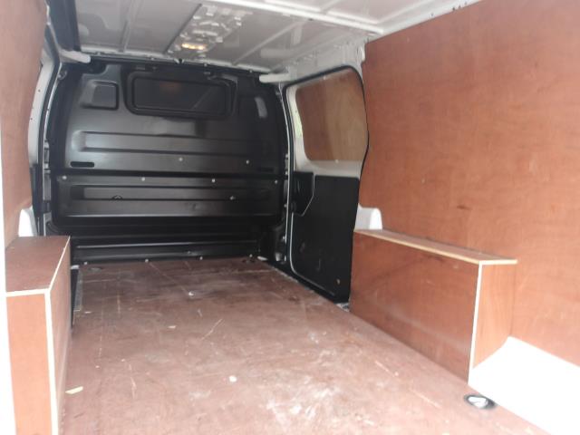 2020 Vauxhall Vivaro 2900 1.5D 100Ps Dynamic H1 Van (DL70DYG) Image 17