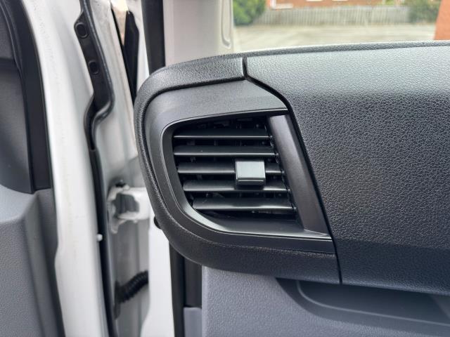 2020 Vauxhall Vivaro 2900 1.5D 100Ps Dynamic H1 Van Euro 6 (DL70DYY) Image 40