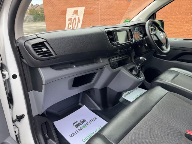 2020 Vauxhall Vivaro 2900 1.5D 100Ps Dynamic H1 Van Euro 6 (DL70DYY) Image 32