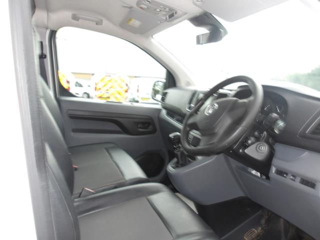 2020 Vauxhall Vivaro 2900 1.5D 100Ps Dynamic H1 Van (DL70DZV) Image 18
