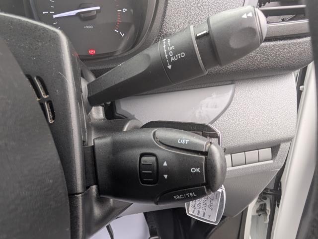 2020 Vauxhall Vivaro 2900 1.5D 100Ps Dynamic H1 Van (DL70EAF) Image 20