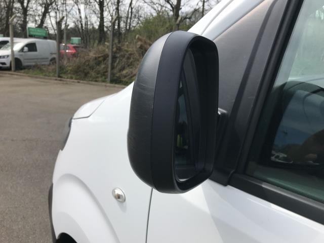 2020 Vauxhall Vivaro 2900 1.5D 100Ps Dynamic H1 Van (DL70EBM) Image 18