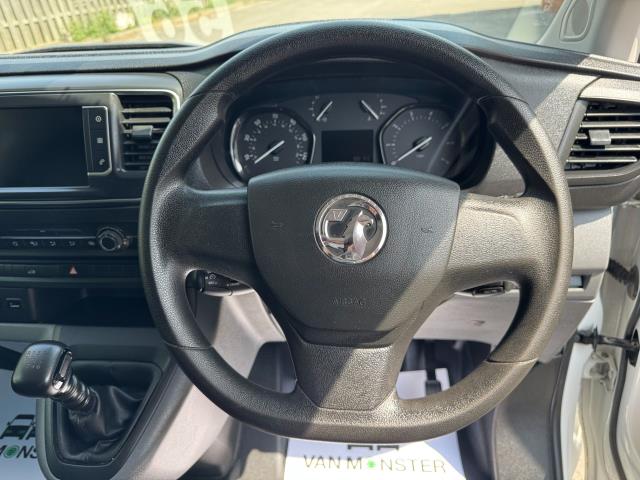 2020 Vauxhall Vivaro 3100 L2 H1 2.0D 120PS SPORTIVE EURO 6 (DL70JCX) Image 22