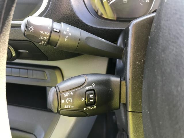 2020 Vauxhall Vivaro 3100 L2 H1 2.0D 120PS SPORTIVE EURO 6 (DL70JCX) Image 36