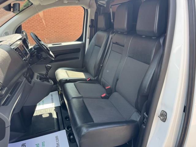 2020 Vauxhall Vivaro 3100 L2 H1 2.0D 120PS SPORTIVE EURO 6 (DL70JCX) Image 34