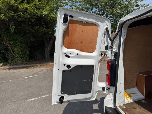 2020 Vauxhall Vivaro 3100 L2 H1 2.0D 120PS SPORTIVE EURO 6 (DL70JCX) Image 54