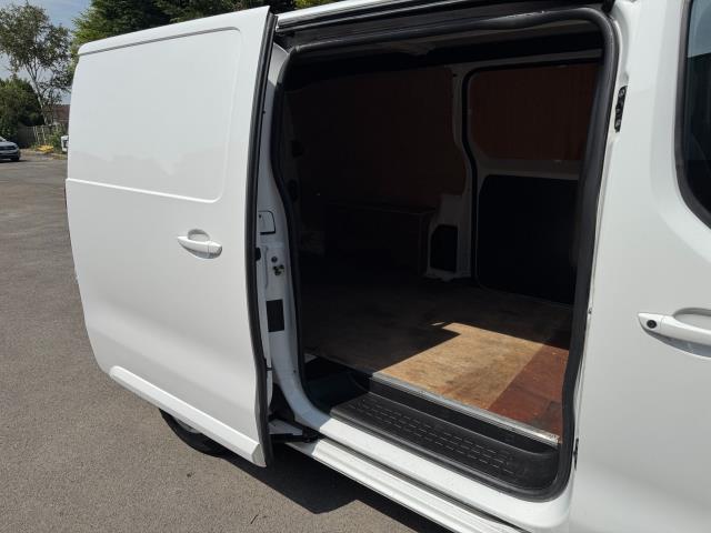 2020 Vauxhall Vivaro 3100 L2 H1 2.0D 120PS SPORTIVE EURO 6 (DL70JCX) Image 45
