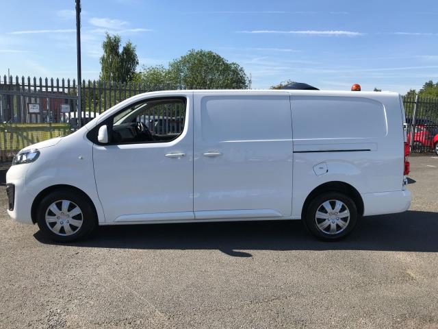 2020 Vauxhall Vivaro 3100 L2 H1 2.0D 120PS SPORTIVE EURO 6 (DL70JCX) Image 9