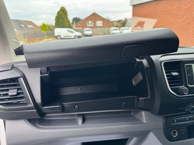 2020 Vauxhall Vivaro L2 2900 1.5D 100Ps Dynamic H1 Van (DL70JKO) Image 38