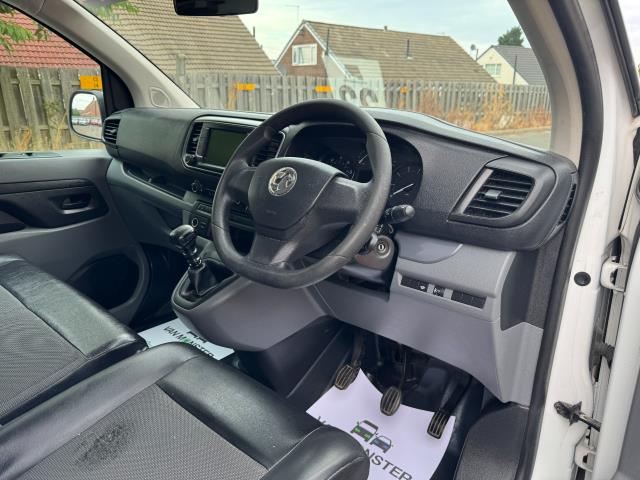 2020 Vauxhall Vivaro L2 2900 1.5D 100Ps Dynamic H1 Van (DL70JKO) Image 14