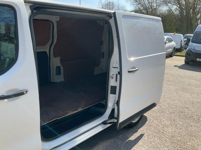2020 Vauxhall Vivaro 2900 1.5D 100Ps Dynamic H1 Van (DL70JTX) Image 8