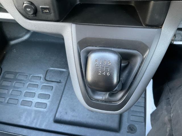 2020 Vauxhall Vivaro 2900 1.5D 100Ps Dynamic H1 Van (DL70JTX) Image 28