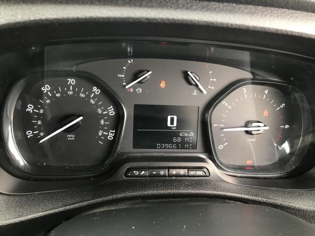 2020 Vauxhall Vivaro 2900 L2 H1 1.5D 100PS DYNAMIC EURO 6 (DL70JVR) Image 18