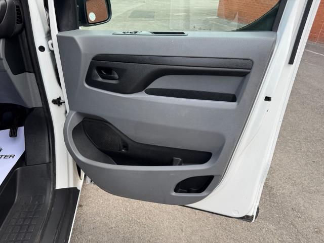 2020 Vauxhall Vivaro 2900 1.5D 100Ps Dynamic H1 Van (DL70JVZ) Image 18