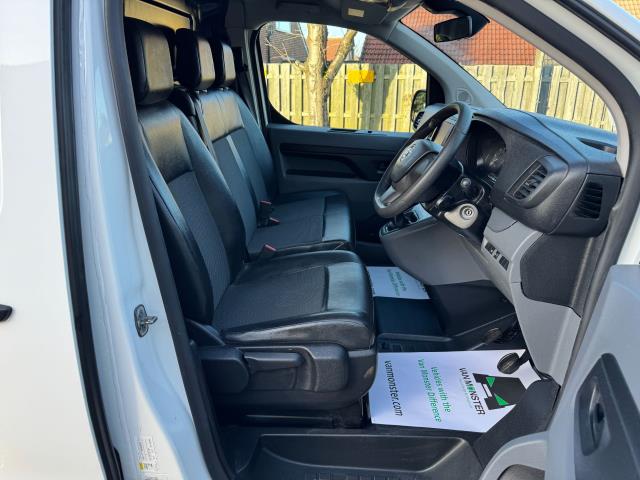 2020 Vauxhall Vivaro 2900 1.5D 100Ps Dynamic H1 Van (DL70STZ) Image 15