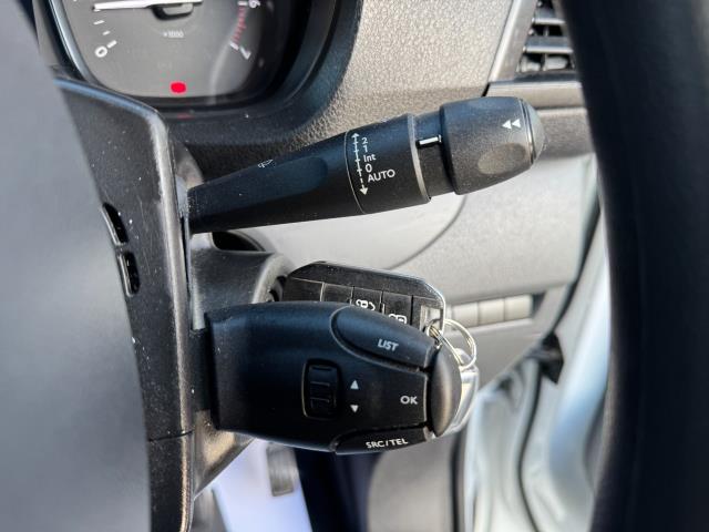 2020 Vauxhall Vivaro 2900 1.5D 100Ps Dynamic H1 Van (DL70STZ) Image 24