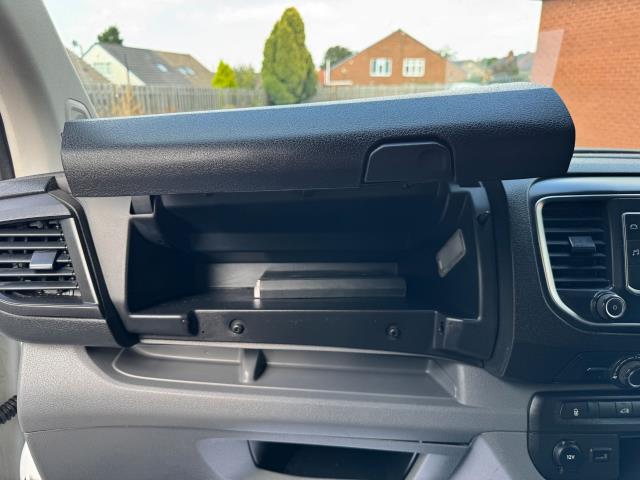 2020 Vauxhall Vivaro L2 2900 1.5D 100Ps Dynamic H1 Van (DL70SYS) Image 39