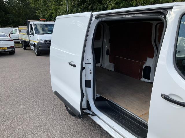 2020 Vauxhall Vivaro 2900 1.5D 100Ps Dynamic H1 Van (DL70TDZ) Image 16