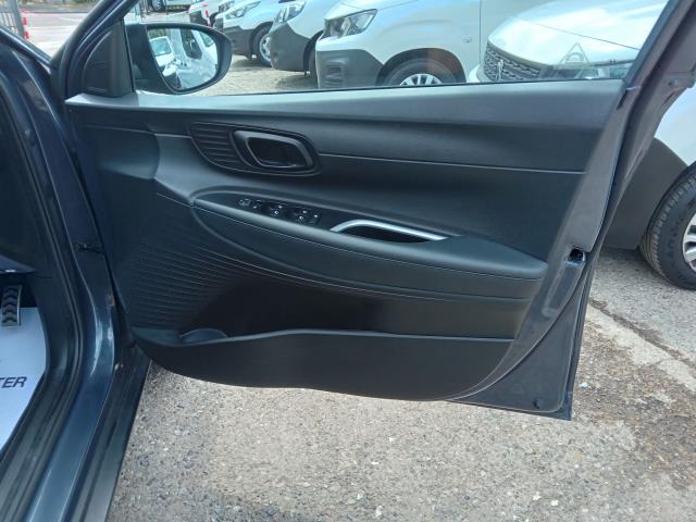 2023 Hyundai Bayon 1.0 Tgdi 48V Mhev Se Connect 5Dr Dct (DL72LWX) Image 24