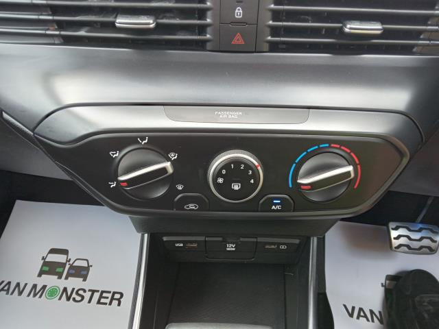 2023 Hyundai Bayon 1.0 Tgdi 48V Mhev Se Connect 5Dr Dct (DL72LWX) Image 20