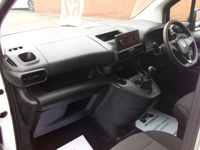 2019 Vauxhall Combo Cargo 2000 1.6 Turbo D 100Ps H1 Edition Van (DN19KKC) Image 28