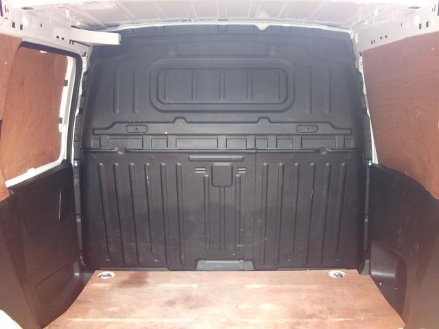 2019 Vauxhall Combo Cargo 2000 1.6 Turbo D 100Ps H1 Edition Van (DN19KKC) Thumbnail 41