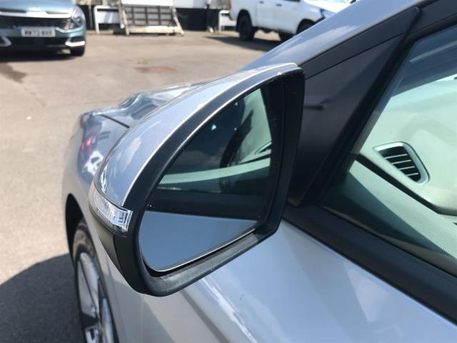 2022 Hyundai Ioniq 1.6 Gdi Hybrid Se Connect 5Dr Dct (DN22ZPV) Image 33