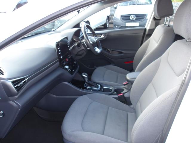 2022 Hyundai Ioniq 1.6 Gdi Hybrid SE Premium 5Dr Dct (DN22ZVW) Image 14