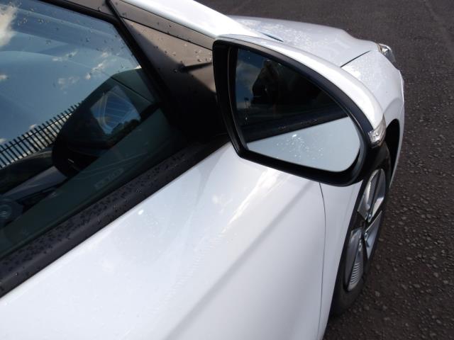 2022 Hyundai Ioniq 1.6 Gdi Hybrid SE Premium 5Dr Dct (DN22ZVW) Image 11