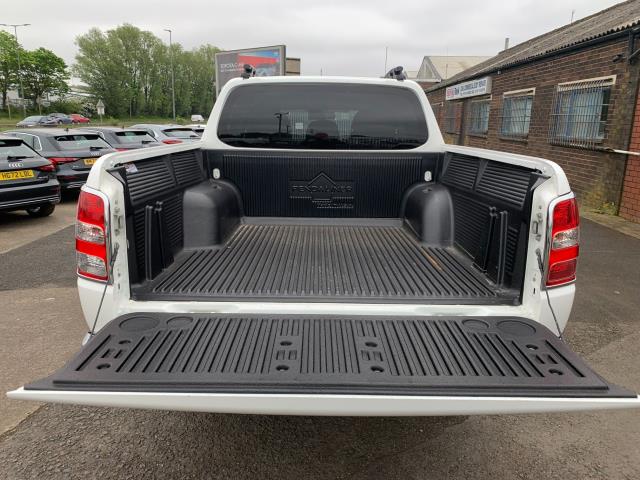 2018 Mitsubishi L200 Double Cab Di-D 178 Barbarian 4Wd (DN68BZA) Image 9