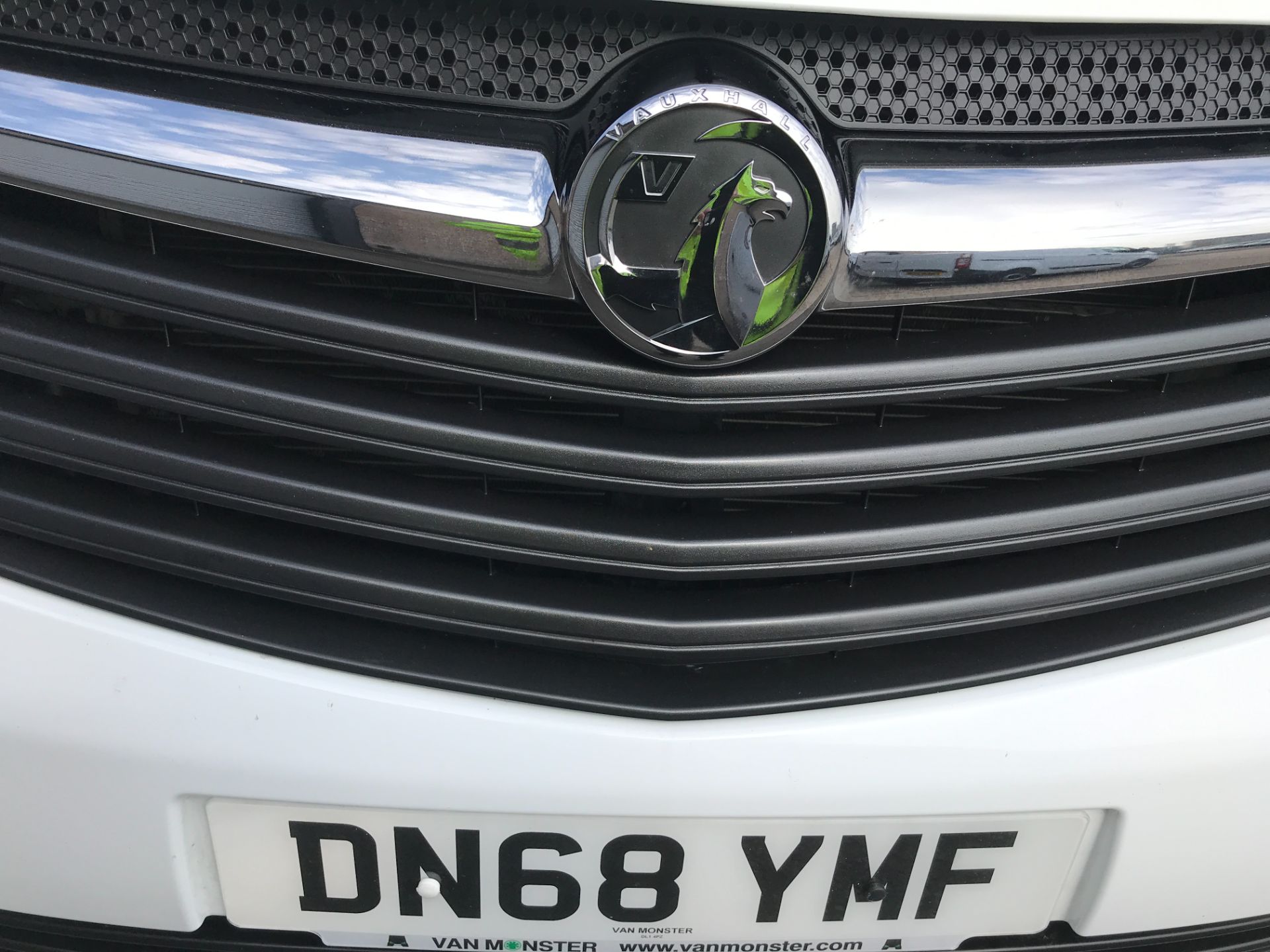 2018 Vauxhall Vivaro 2900 L2 H1 1.6CDTI 120PS SPORTIVE EURO 6 (DN68YMF) Image 32