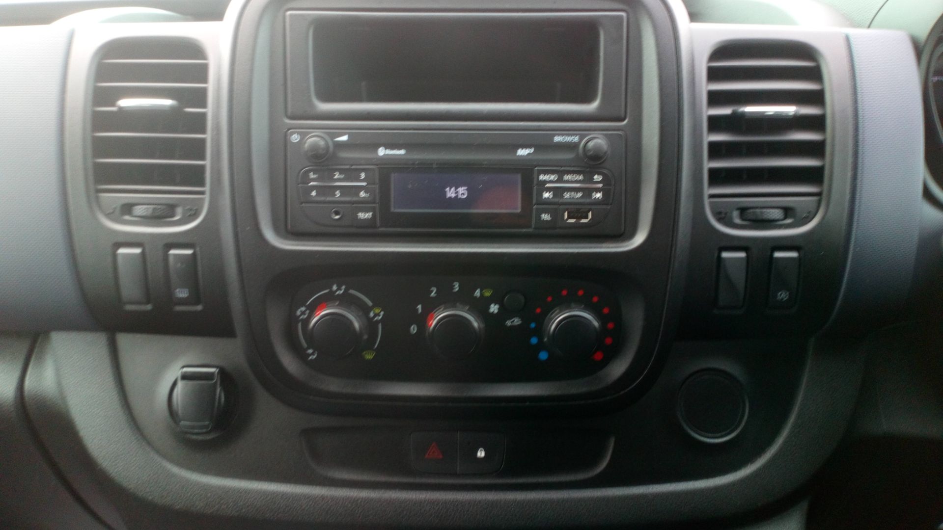 2018 Vauxhall Vivaro 2900 1.6Cdti 120Ps H1 Combi 9 Seat (DN68YVG) Image 21