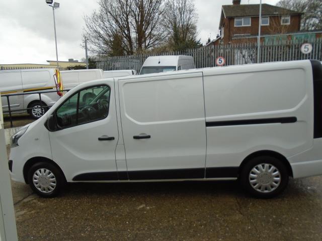 2018 Vauxhall Vivaro 2900 1.6Cdti 120Ps Sportive H1 Van (DN68YVR) Image 4