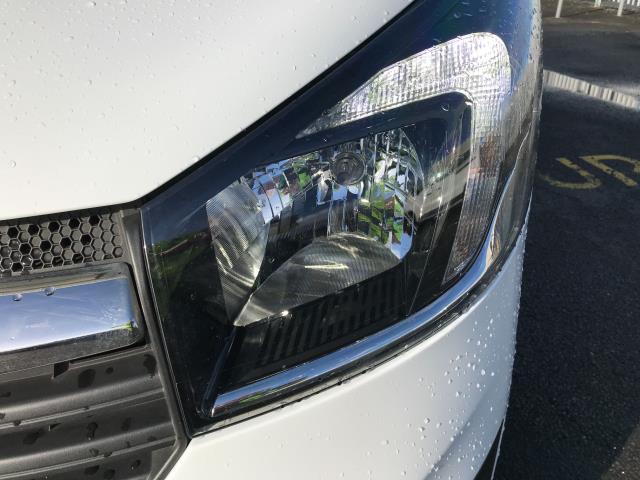 2018 Vauxhall Vivaro 2900 L2 H1 1.6CDTI 120PS SPORTIVE EURO 6 (DN68YZZ) Thumbnail 31