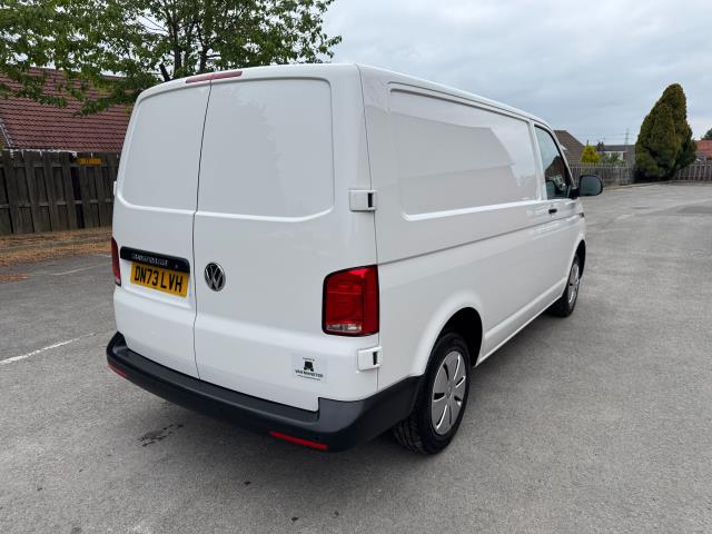 2023 Volkswagen Transporter 2.0 TDI 110 Startline Van (DN73LVH) Image 9