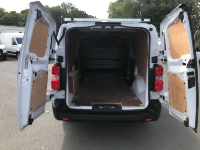 2022 Vauxhall Vivaro 2900 1.5D 100Ps Dynamic H1 Van (DP22GYG) Image 10