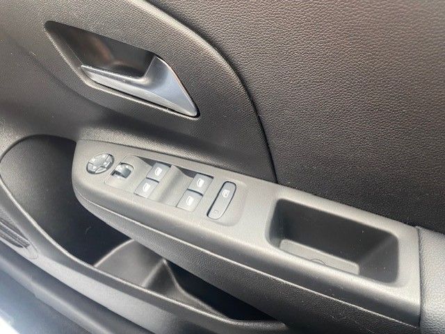 2020 Vauxhall Corsa 1.2 Turbo Elite Nav Premium 5Dr (DP70HLM) Thumbnail 12