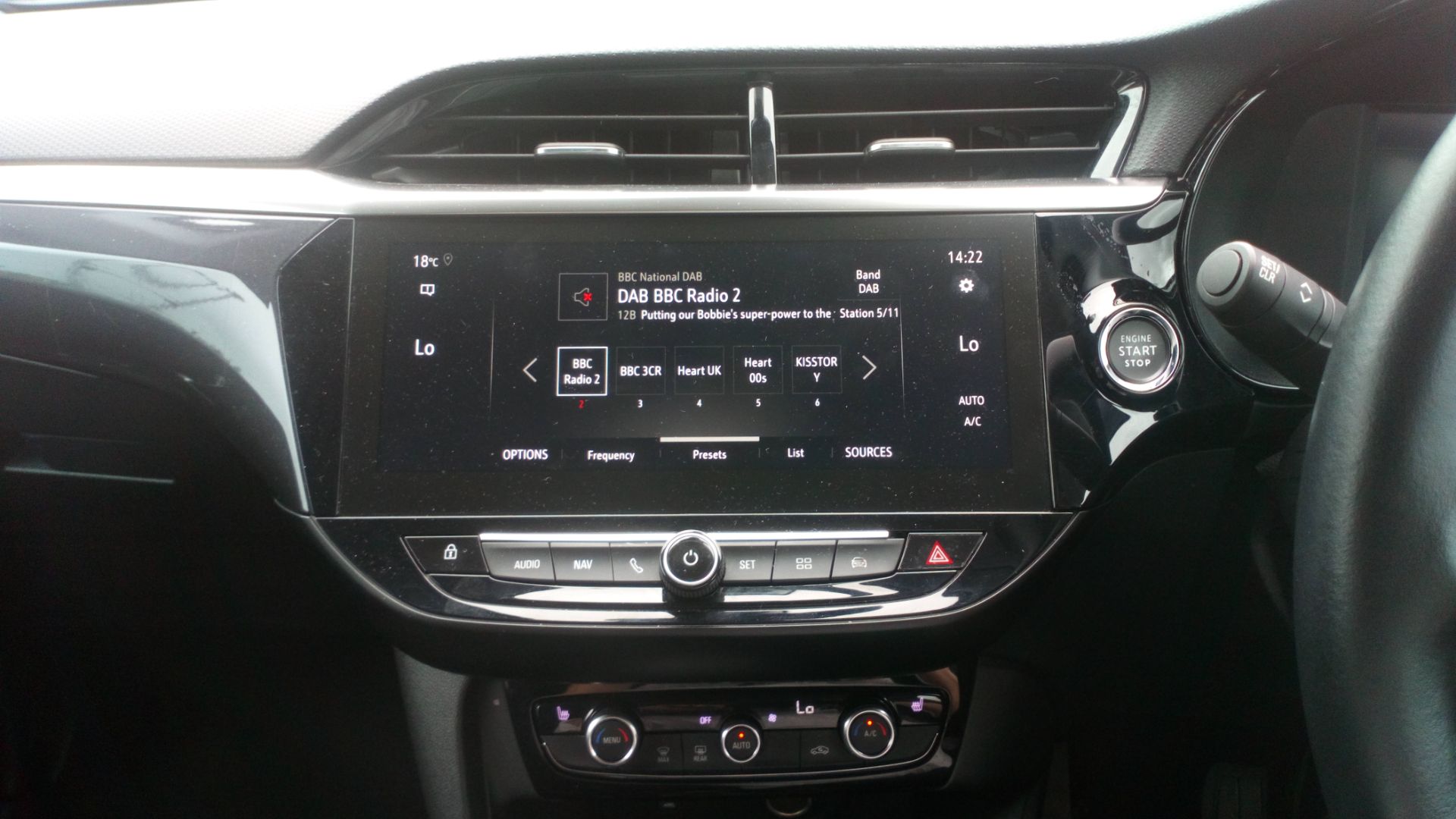 2020 Vauxhall Corsa 1.2 Turbo Elite Nav Premium 5Dr Auto (DP70HNC) Thumbnail 14
