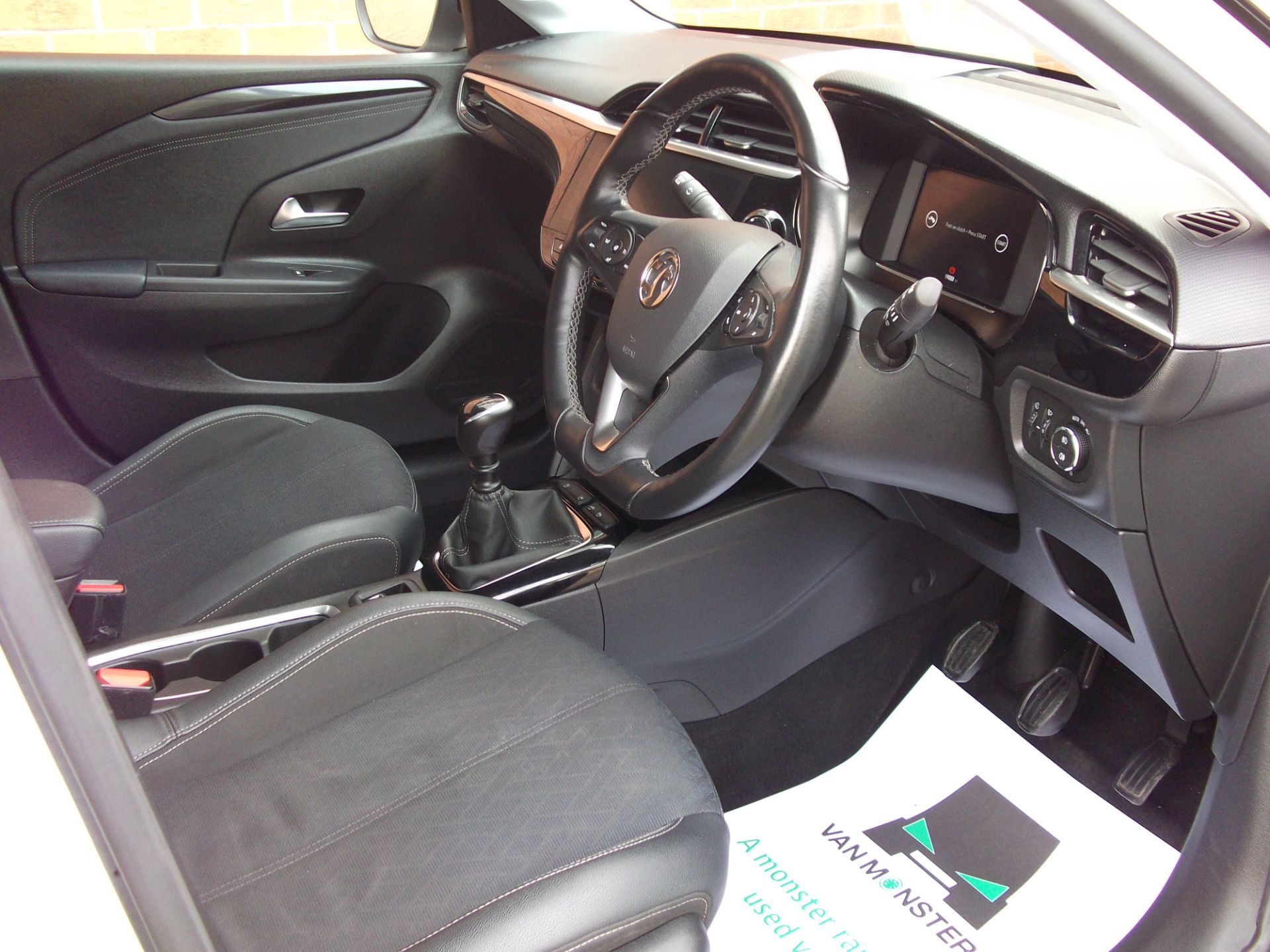 2020 Vauxhall Corsa 1.2 Turbo Elite NAV Premium 5Dr (DP70HVZ) Thumbnail 13