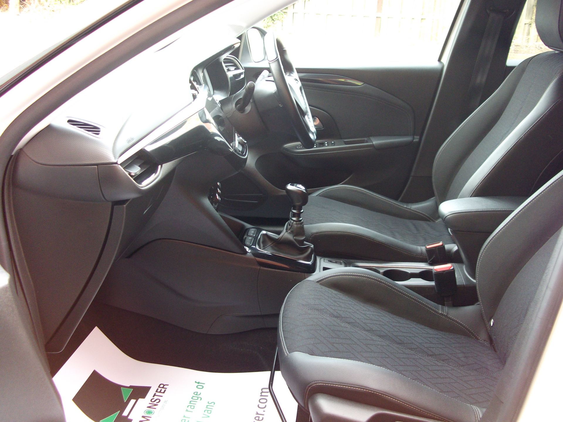 2020 Vauxhall Corsa 1.2 Turbo Elite NAV Premium 5Dr (DP70HVZ) Image 15