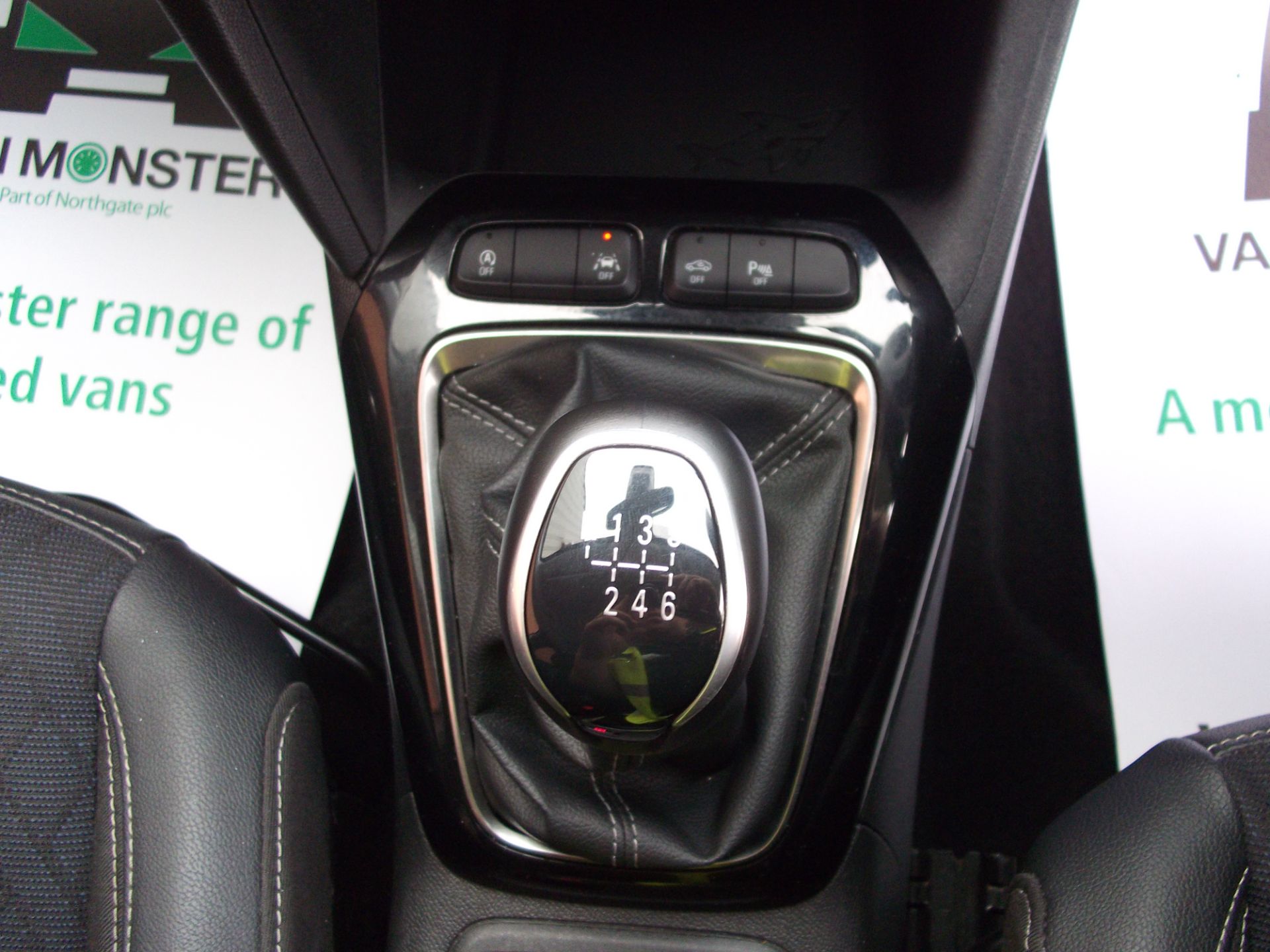 2020 Vauxhall Corsa 1.2 Turbo Elite NAV Premium 5Dr (DP70HVZ) Image 31