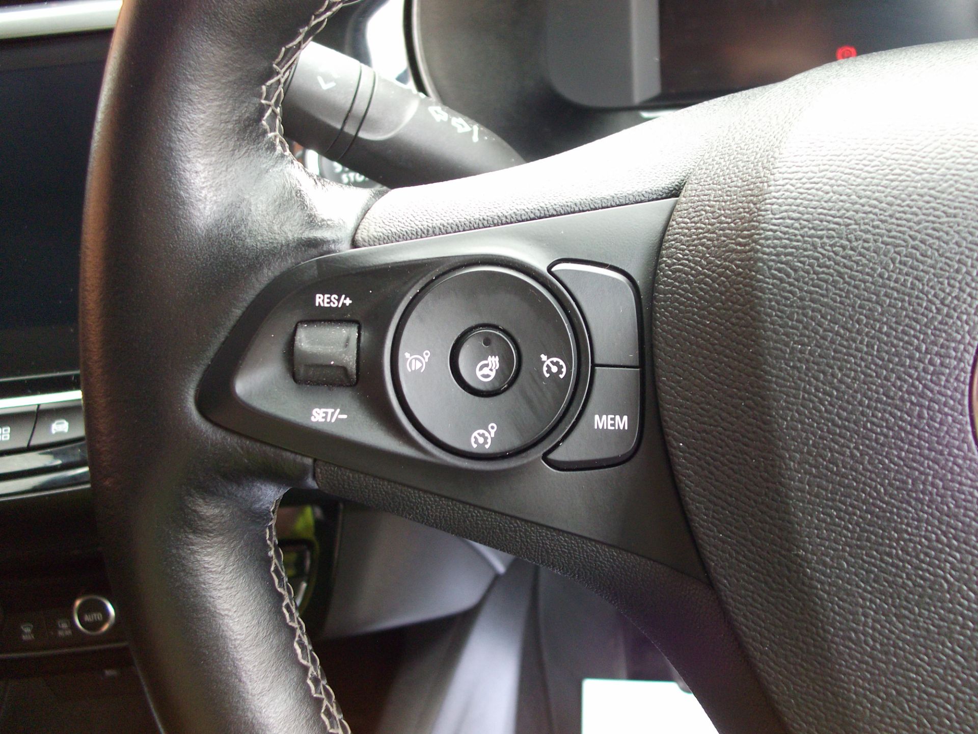 2020 Vauxhall Corsa 1.2 Turbo Elite NAV Premium 5Dr (DP70HVZ) Image 21