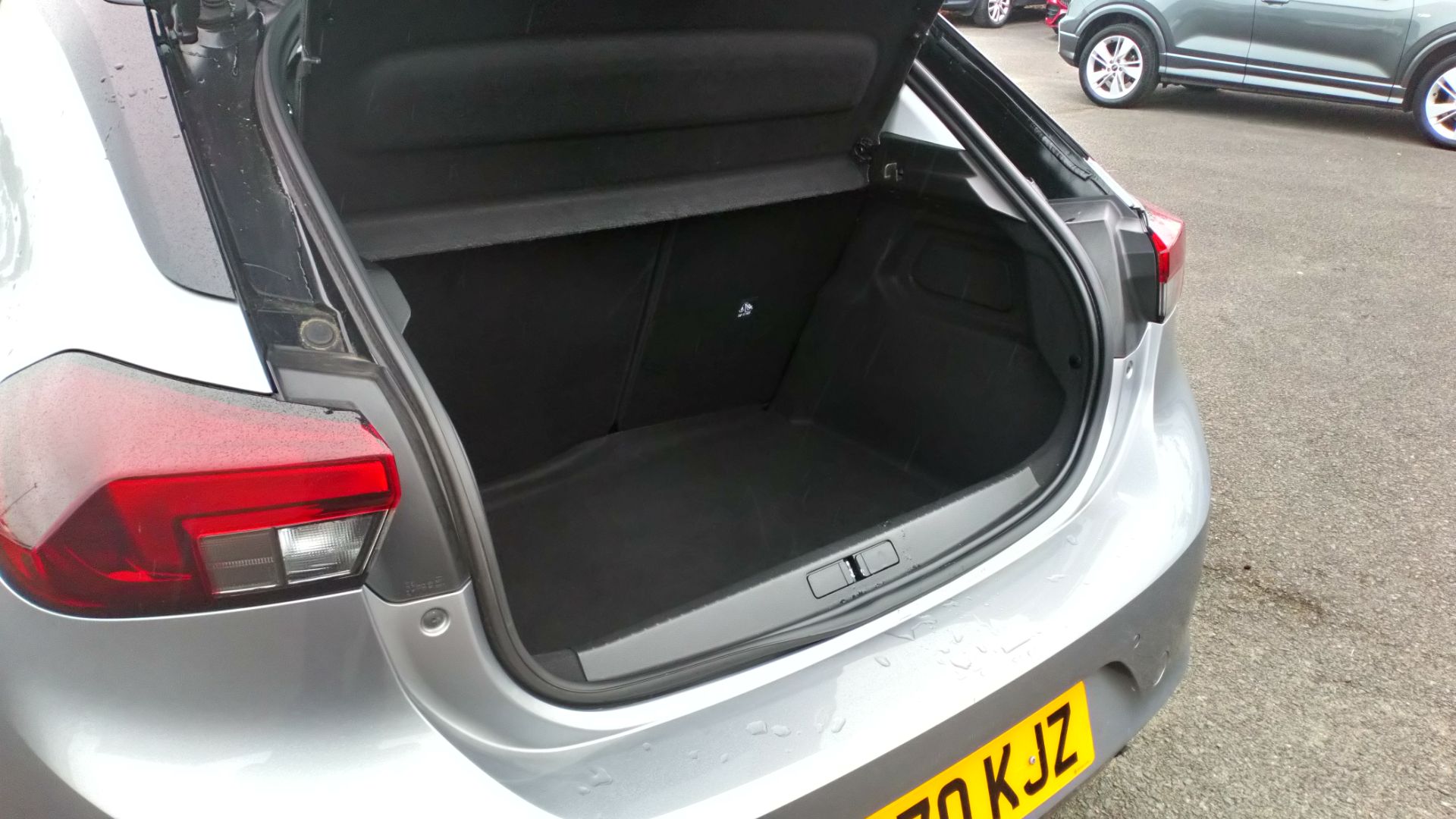 2020 Vauxhall Corsa 1.2 Turbo Elite Nav Premium 5Dr (DP70KJZ) Thumbnail 8