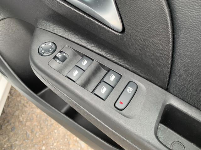 2020 Vauxhall Corsa 1.2 Turbo Elite Nav Premium 5Dr (DP70KKV) Image 22