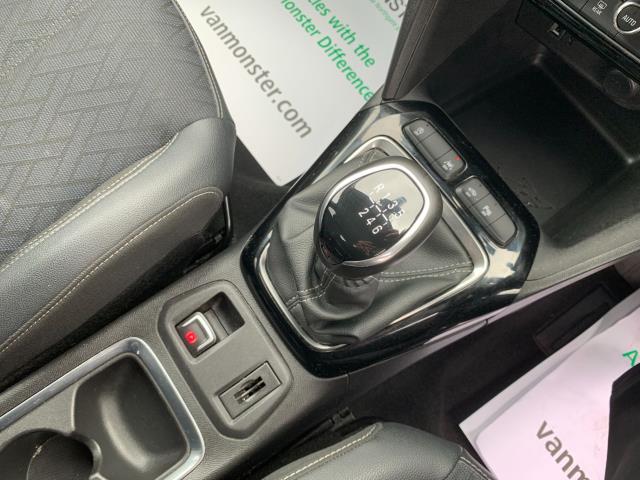 2020 Vauxhall Corsa 1.2 Turbo Elite Nav Premium 5Dr (DP70KKV) Image 18