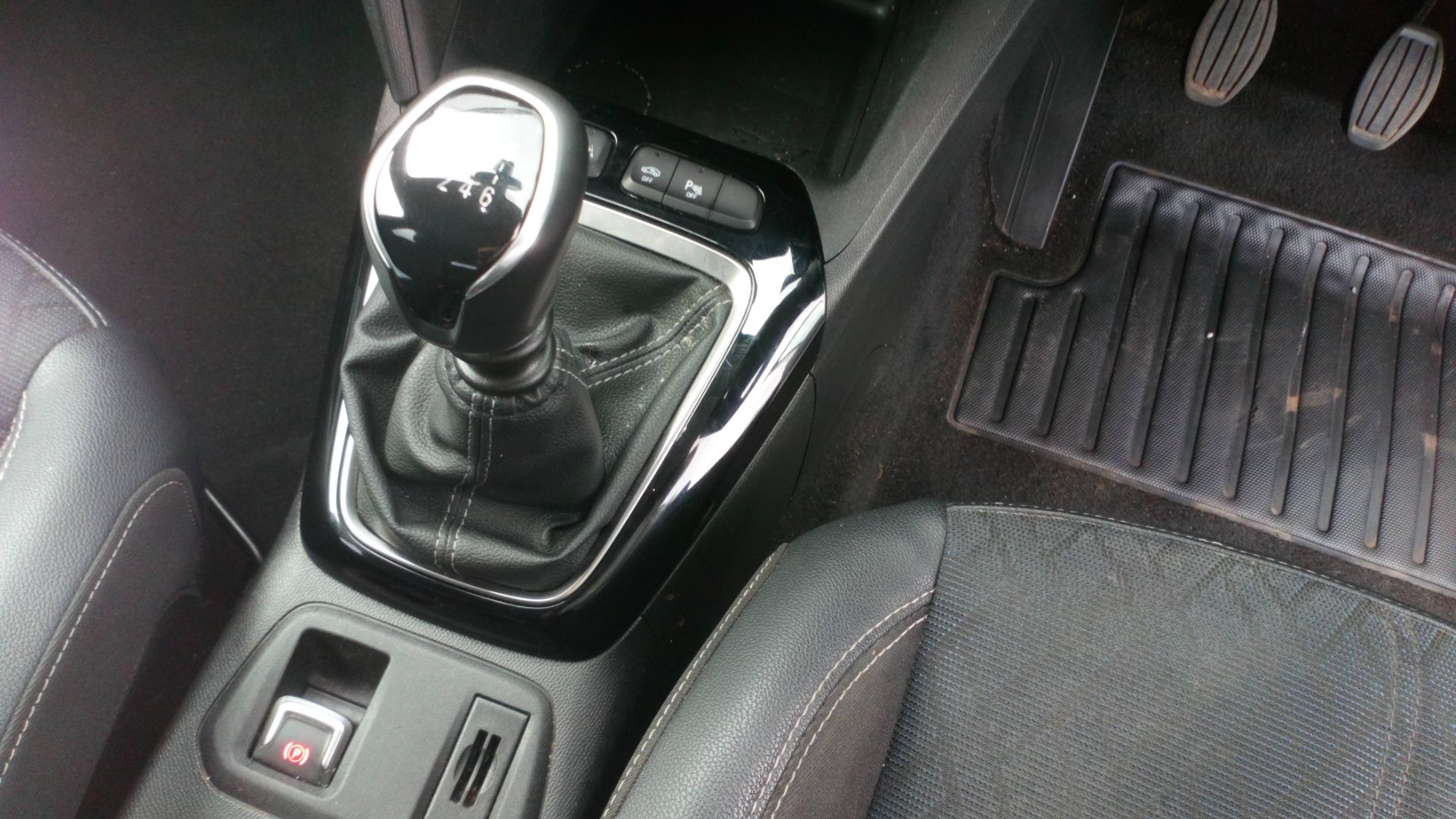 2020 Vauxhall Corsa 1.2 Turbo Elite Nav Premium 5Dr (DP70KLK) Thumbnail 21