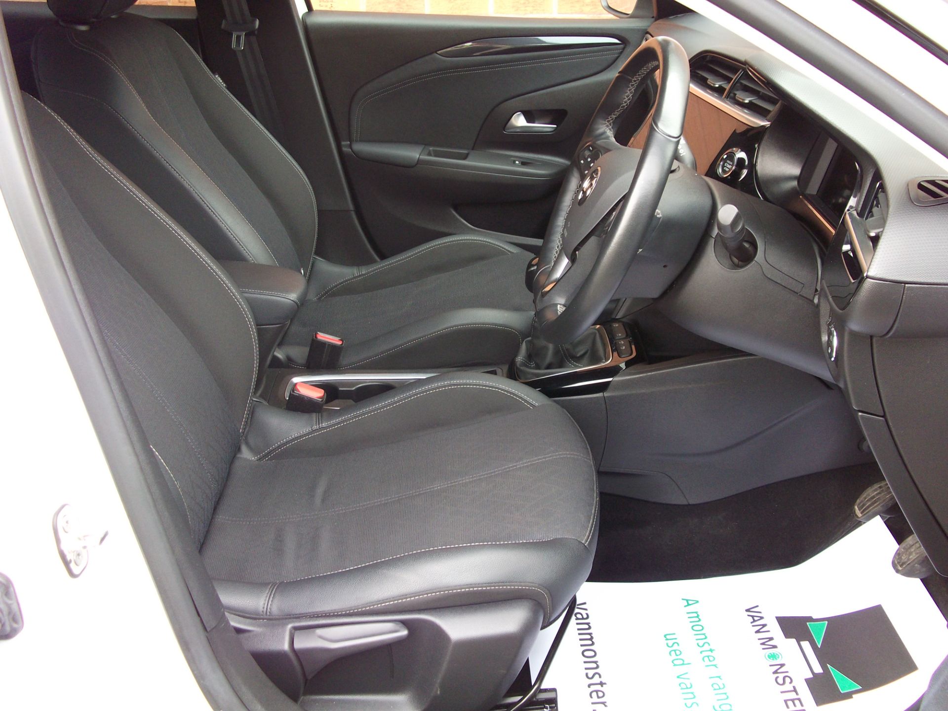 2020 Vauxhall Corsa 1.2 Turbo Elite NAV Premium 5Dr (DP70KNZ) Image 14