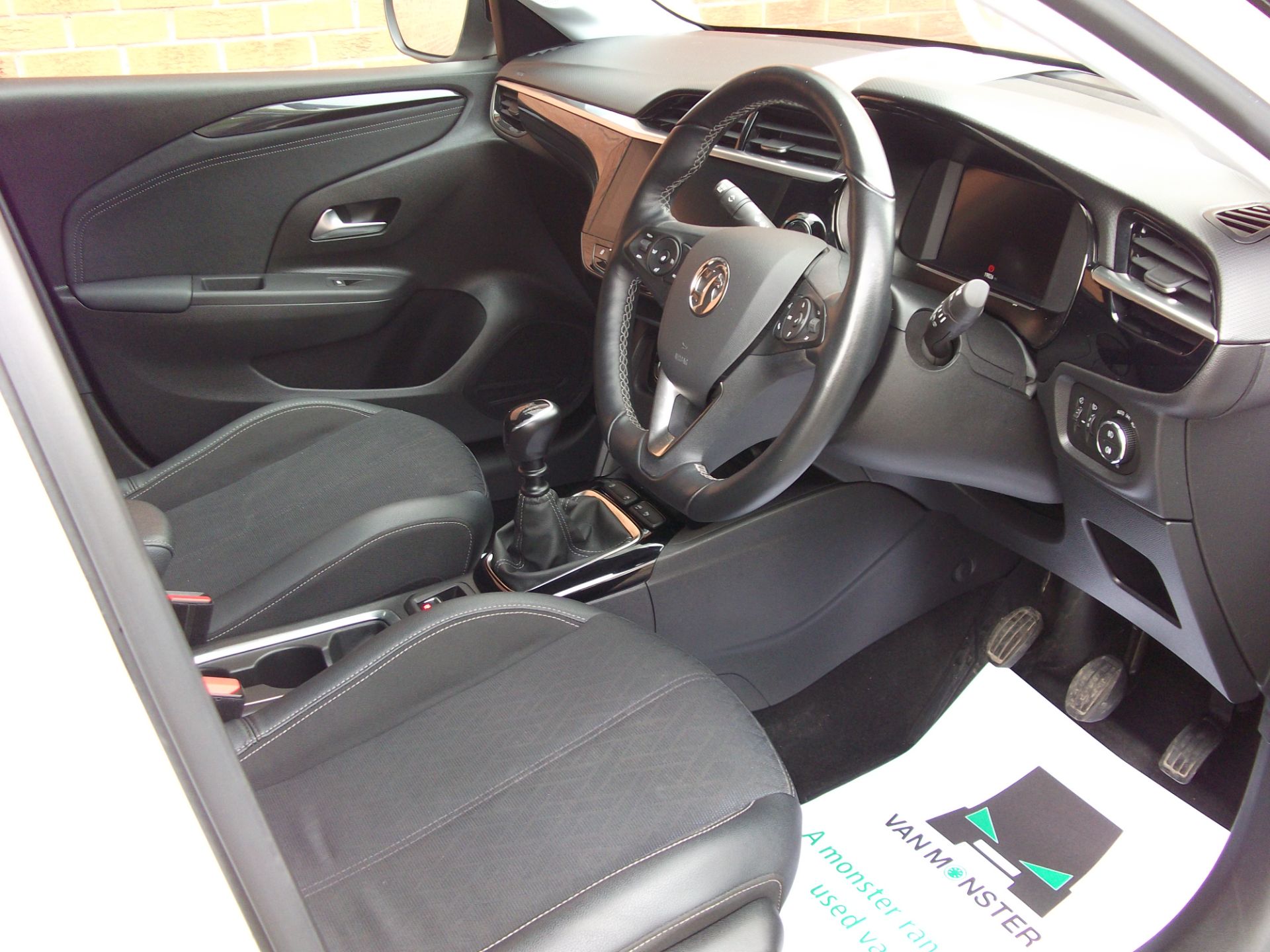 2020 Vauxhall Corsa 1.2 Turbo Elite NAV Premium 5Dr (DP70KNZ) Thumbnail 13