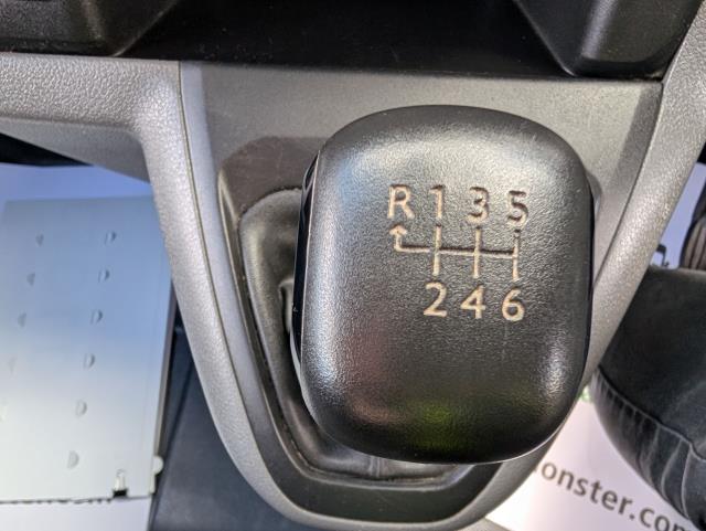 2021 Vauxhall Vivaro 2900 1.5D 100Ps Dynamic H1 Van (DS21ZHP) Image 26